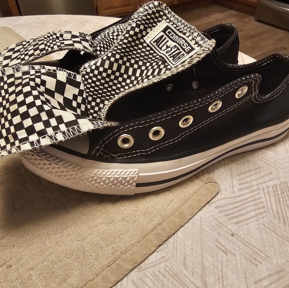 CONVERSE